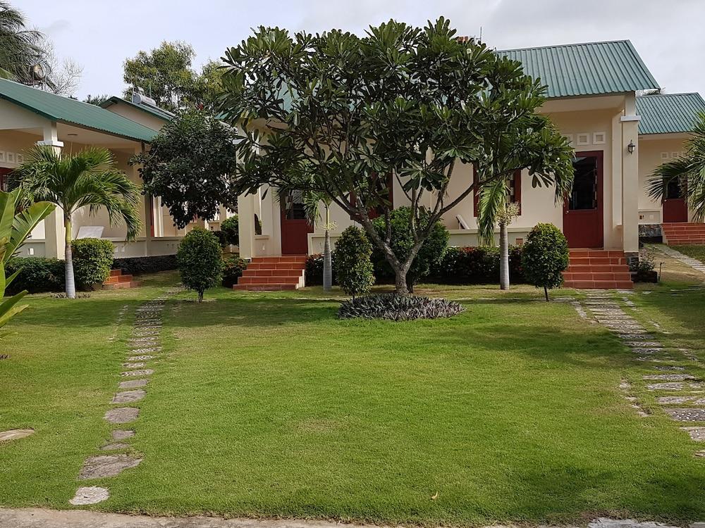 Herbal Hotel&Spa Phan Thiết Buitenkant foto