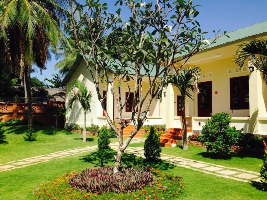 Herbal Hotel&Spa Phan Thiết Buitenkant foto