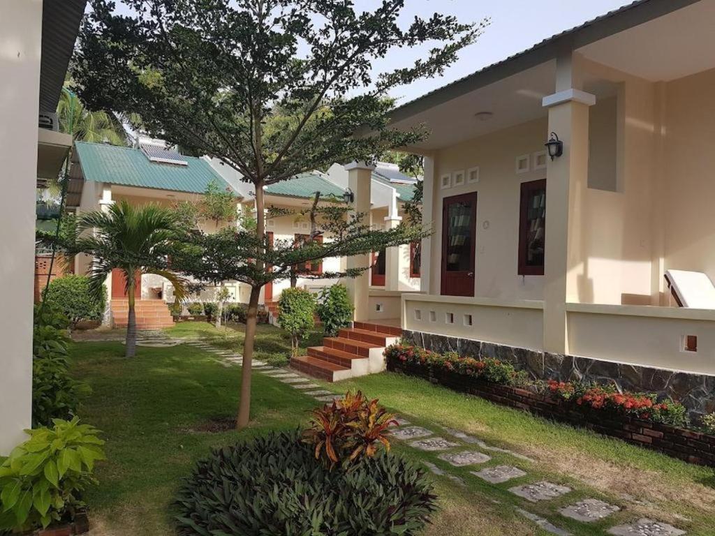 Herbal Hotel&Spa Phan Thiết Buitenkant foto