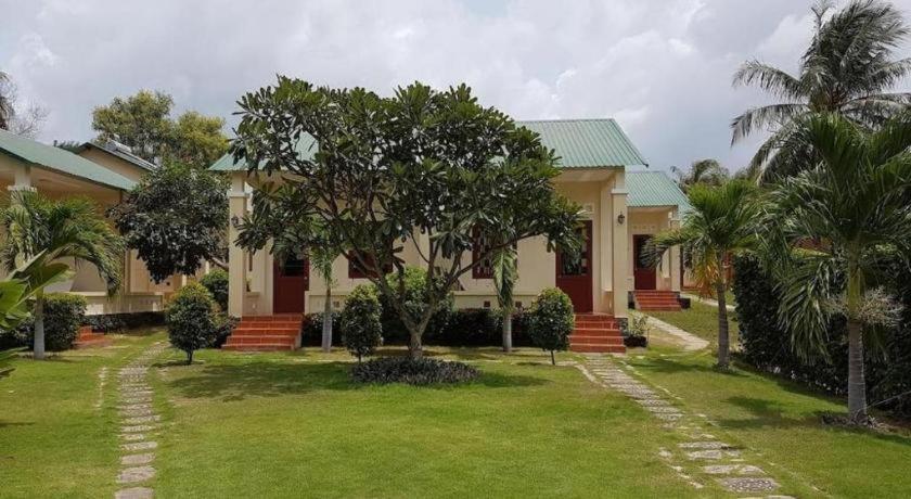 Herbal Hotel&Spa Phan Thiết Buitenkant foto